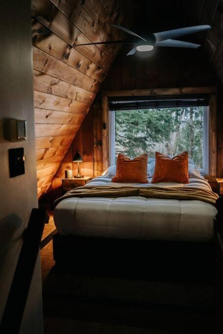 Villa New! Cozy & Modern A-Frame In The Woods W/Hot Tub Tamworth Exterior foto